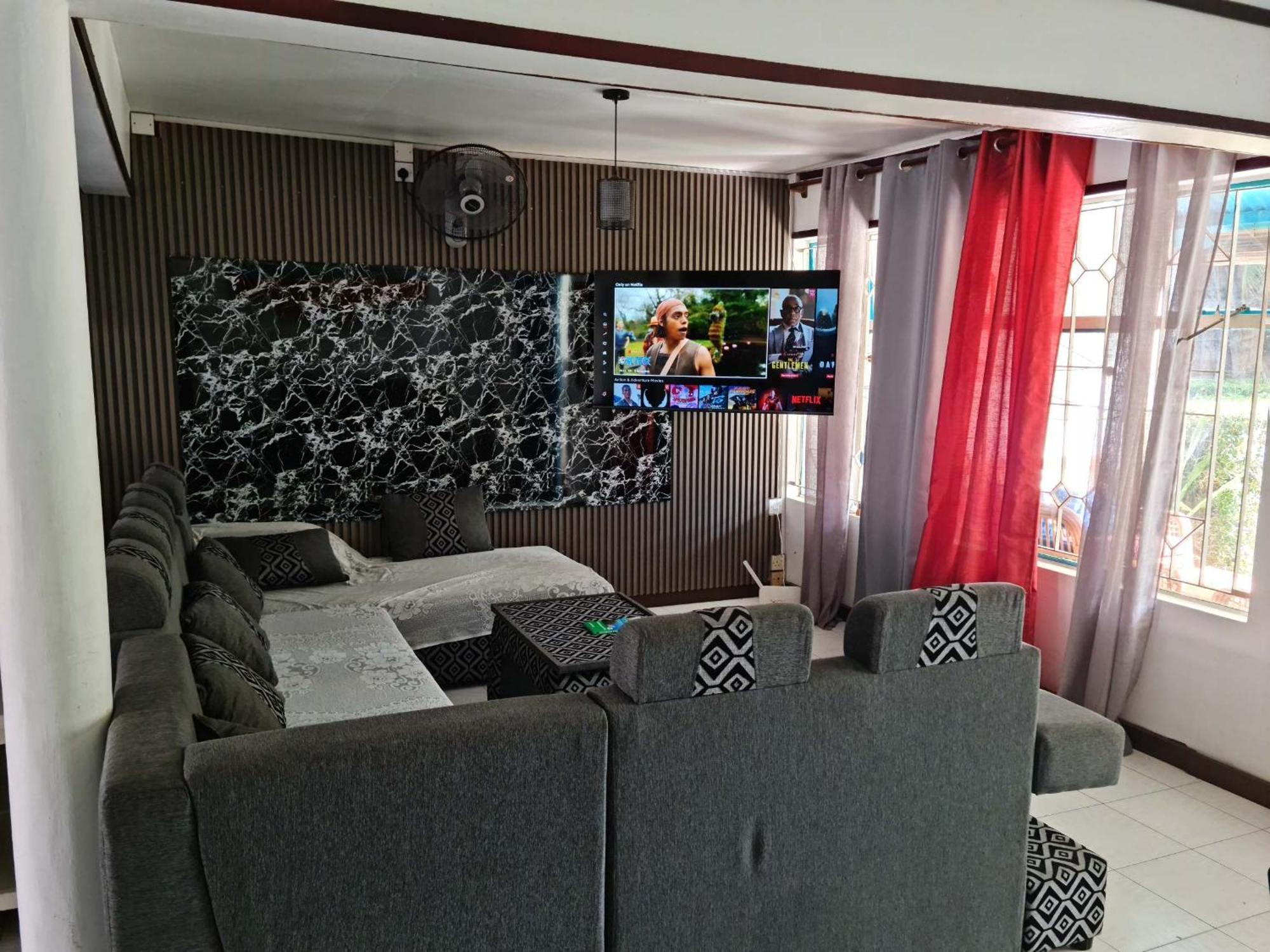 Apartment 3 Bedrooms, Garden,